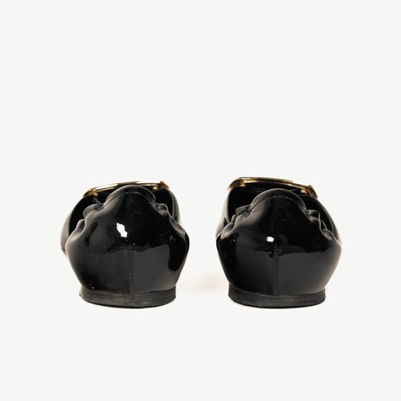 Roger Vivier Chips Black Patent Leather Buckle Scrunch Flats - Picture 4 of 10